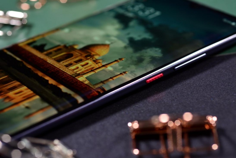 中兴天机Axon 11-5